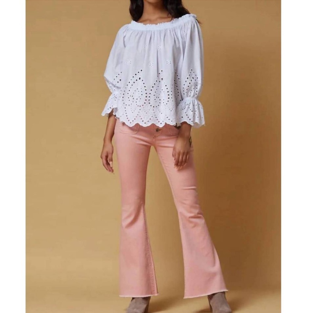 Scandal Italy Off-the-Shoulder Buttercup Eyelet Lace Blouse w Scalloped Hem - Picture 2 of 15